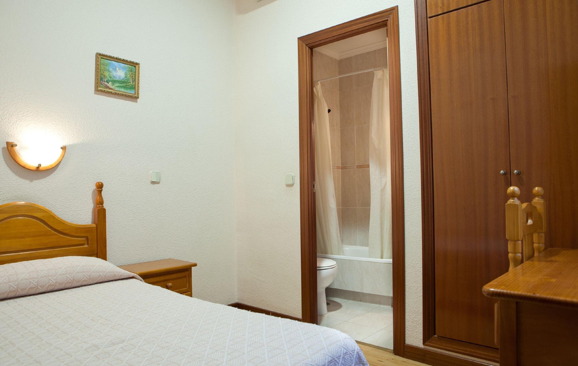 Hostal Zamora Madrid Dış mekan fotoğraf