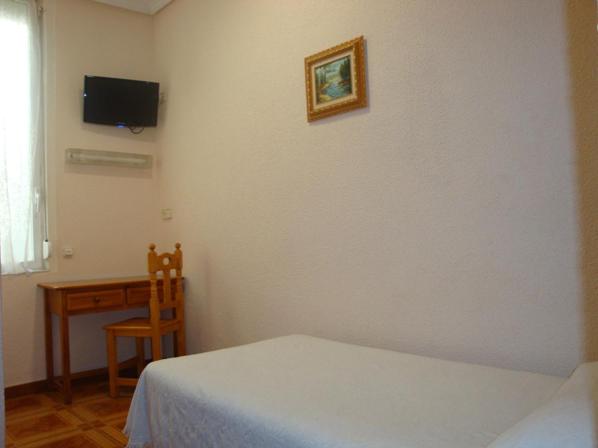 Hostal Zamora Madrid Dış mekan fotoğraf