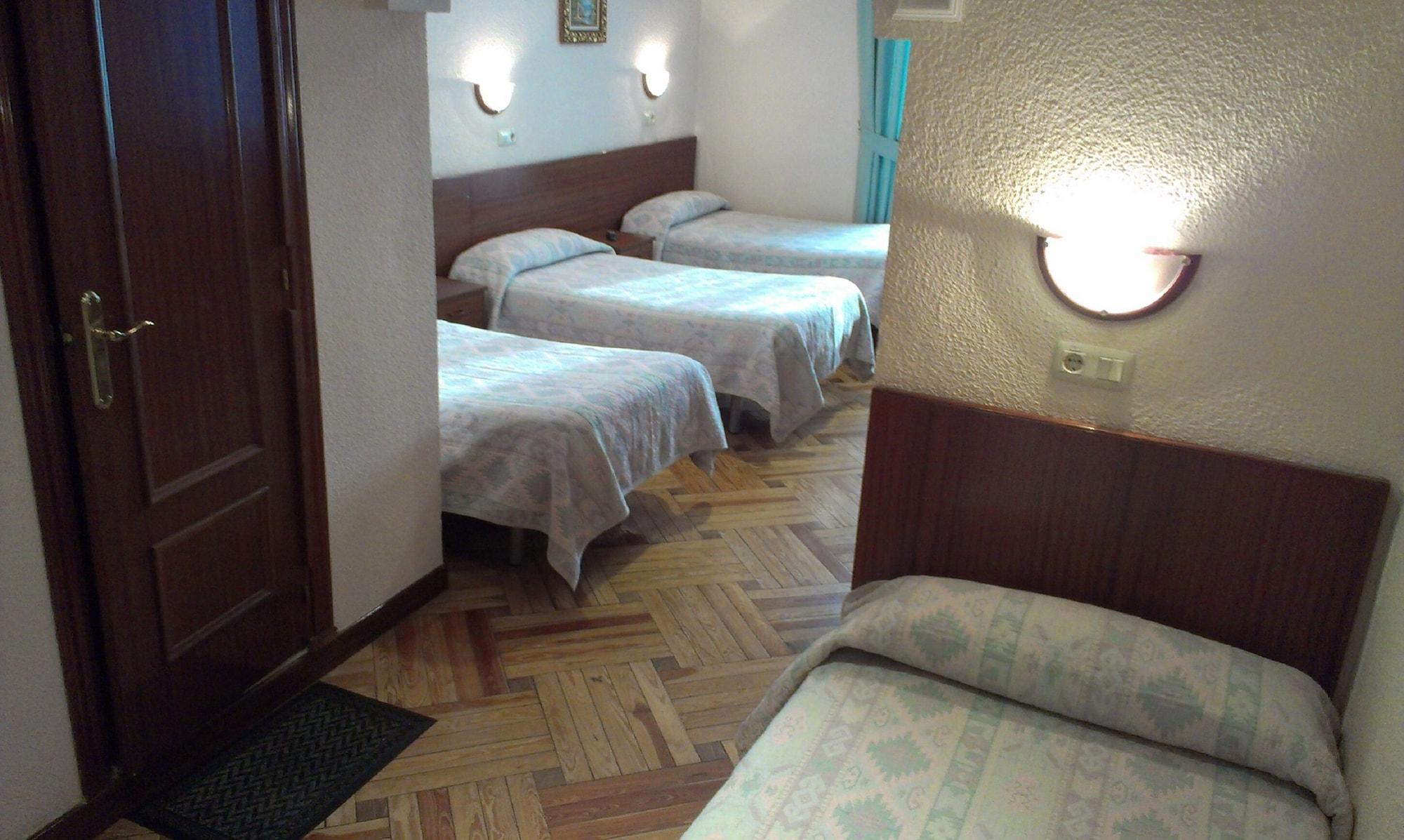 Hostal Zamora Madrid Dış mekan fotoğraf
