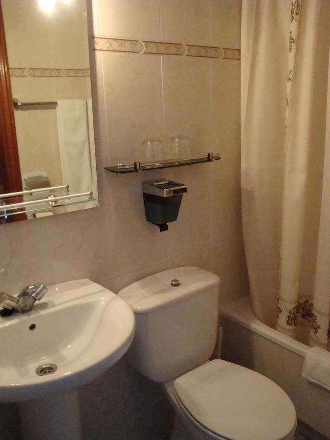 Hostal Zamora Madrid Dış mekan fotoğraf